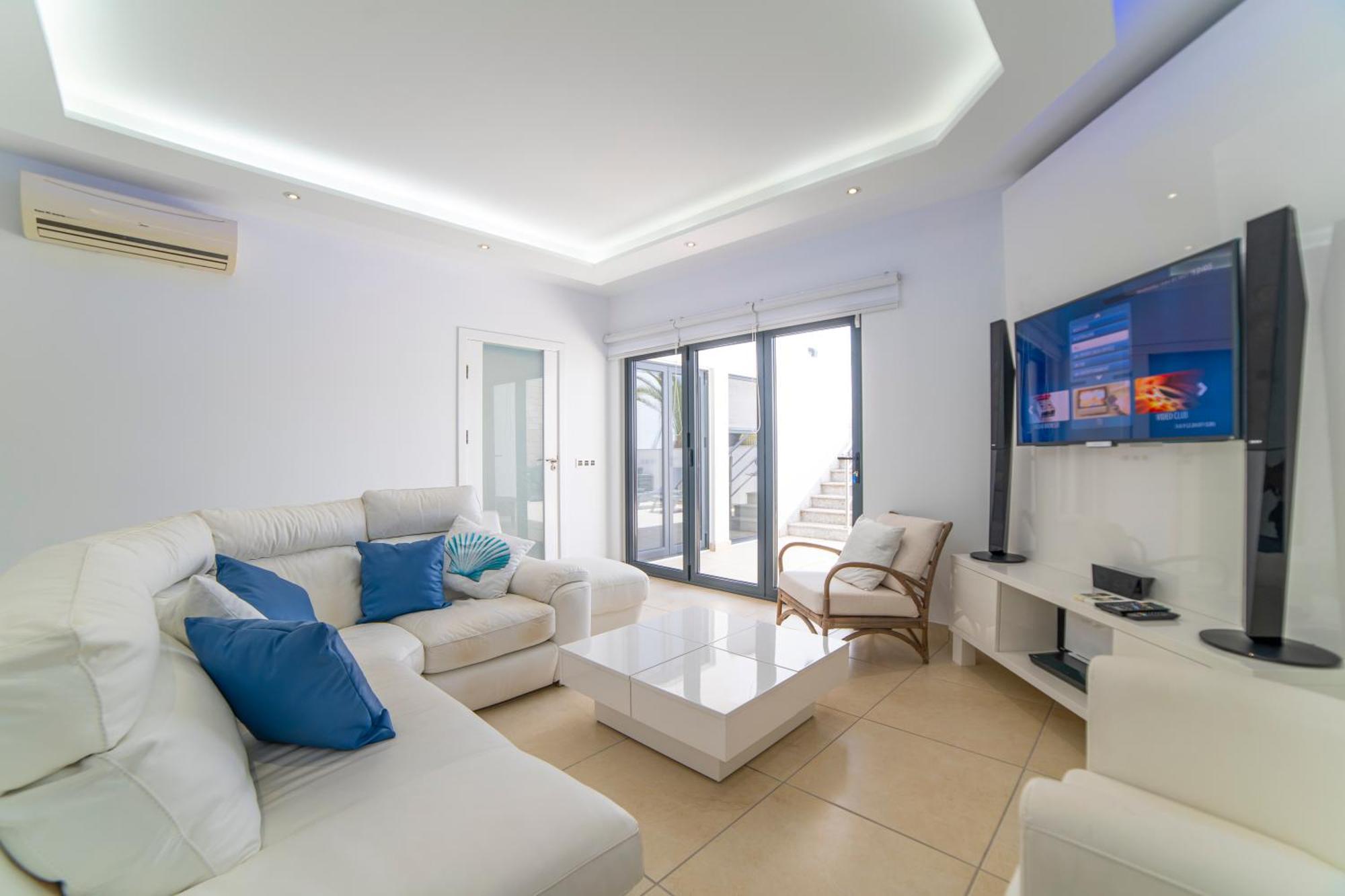 Villa Sirmione Playa Blanca  Esterno foto